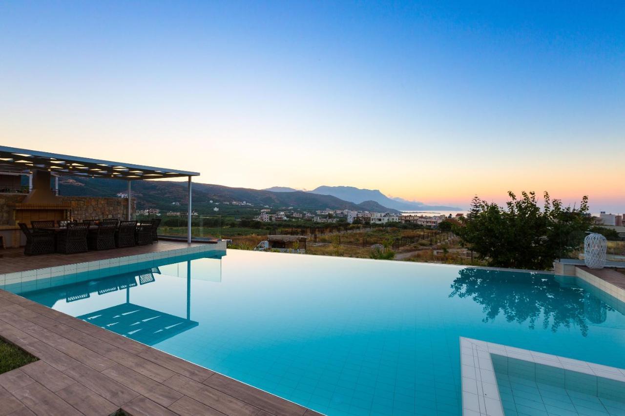 Villa Anemeli - Luxury Pool Villa With Gorgeous Seaview Kíssamos Exteriér fotografie